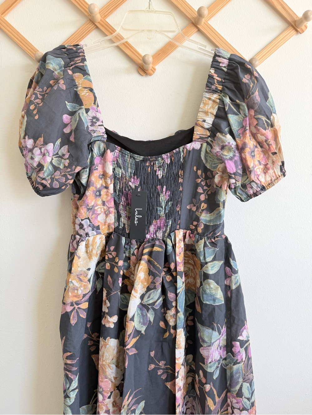 Lulus Floral Puff Sleeve Midi Dress - Picture 5 of 8